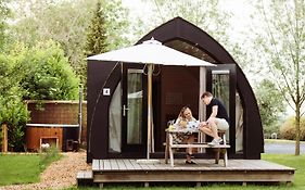 Pod Huisje Met Hottub