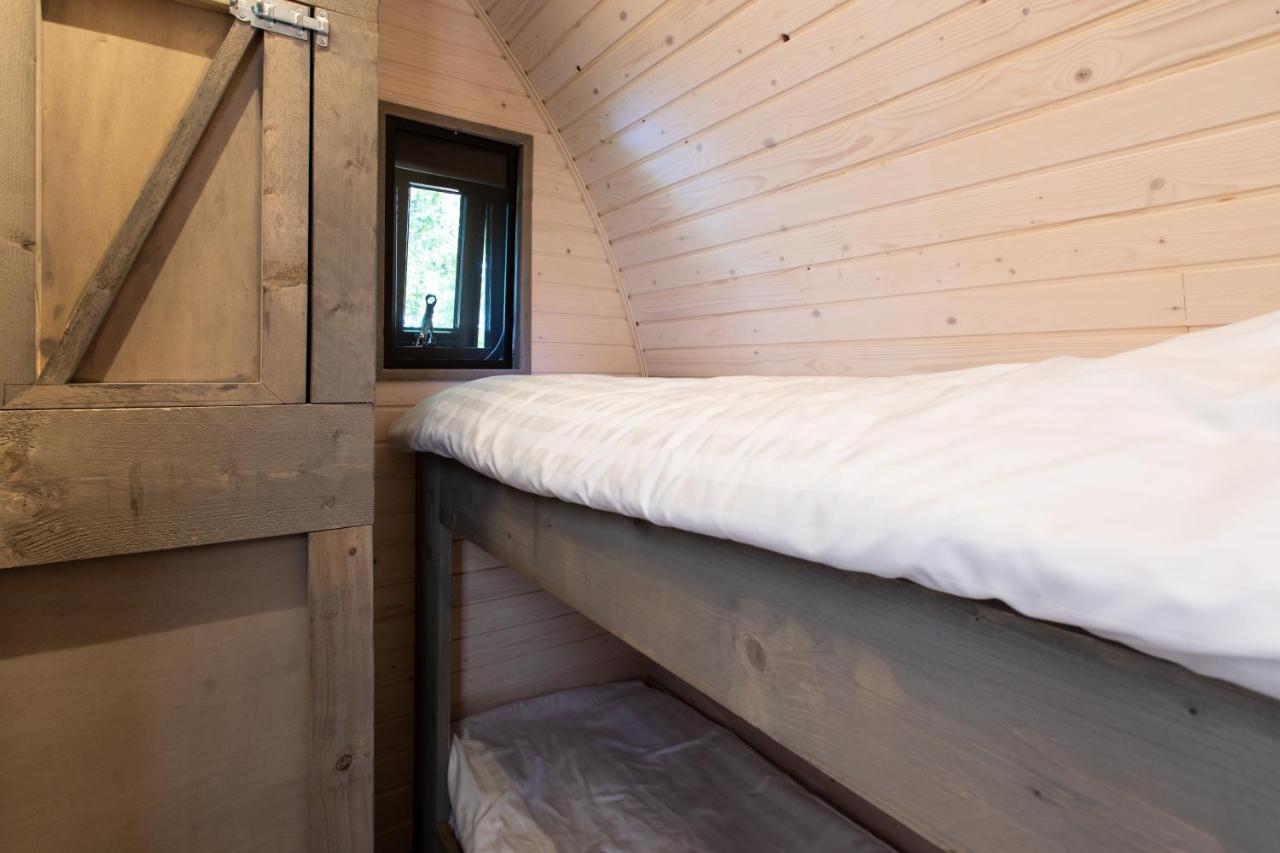 Pod Huisje Met Hottub Dokkum Buitenkant foto