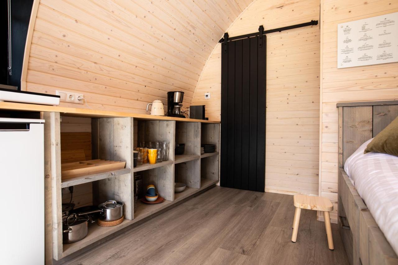 Pod Huisje Met Hottub Dokkum Buitenkant foto