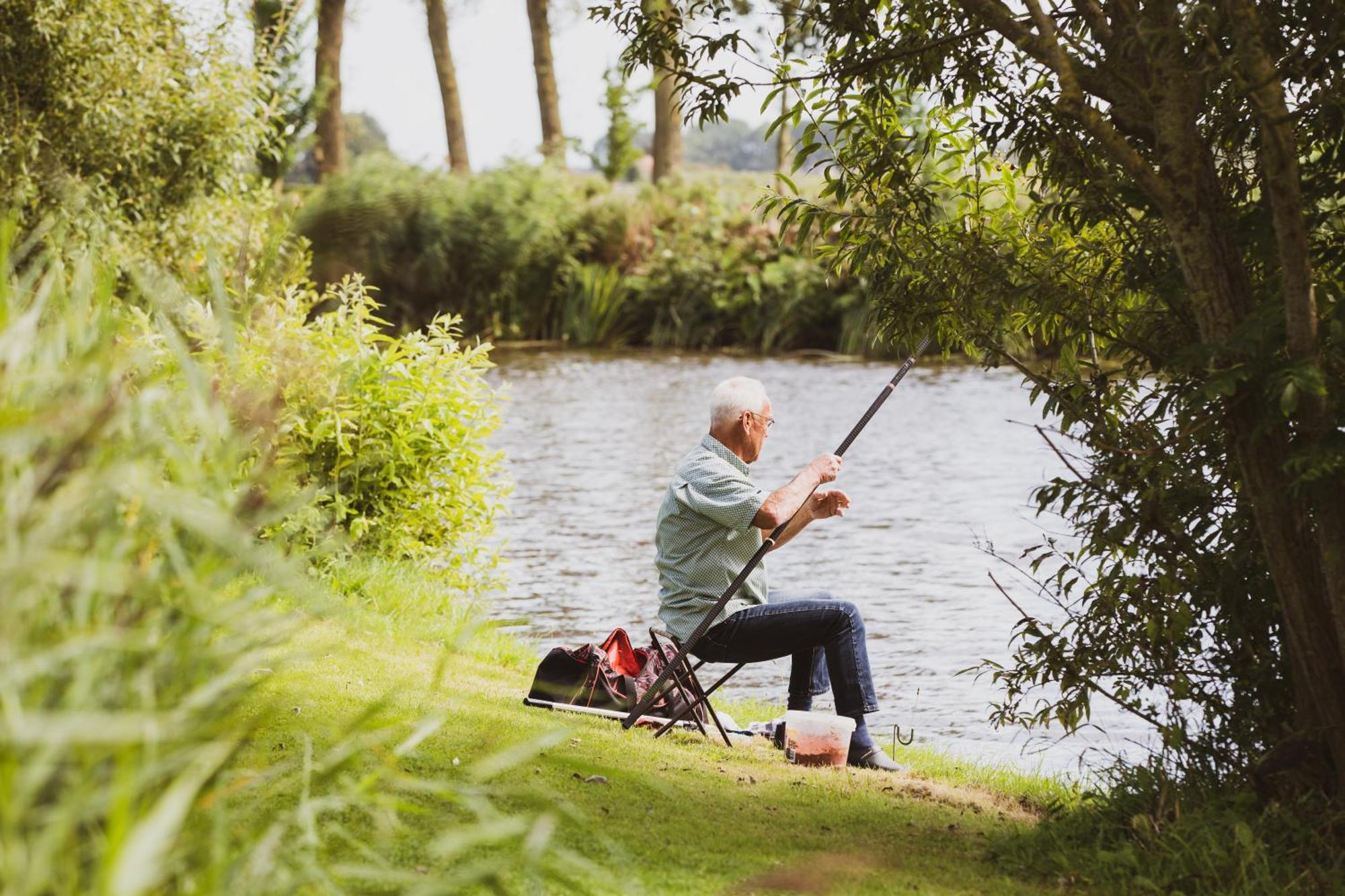 Pod Huisje Met Hottub Dokkum Buitenkant foto