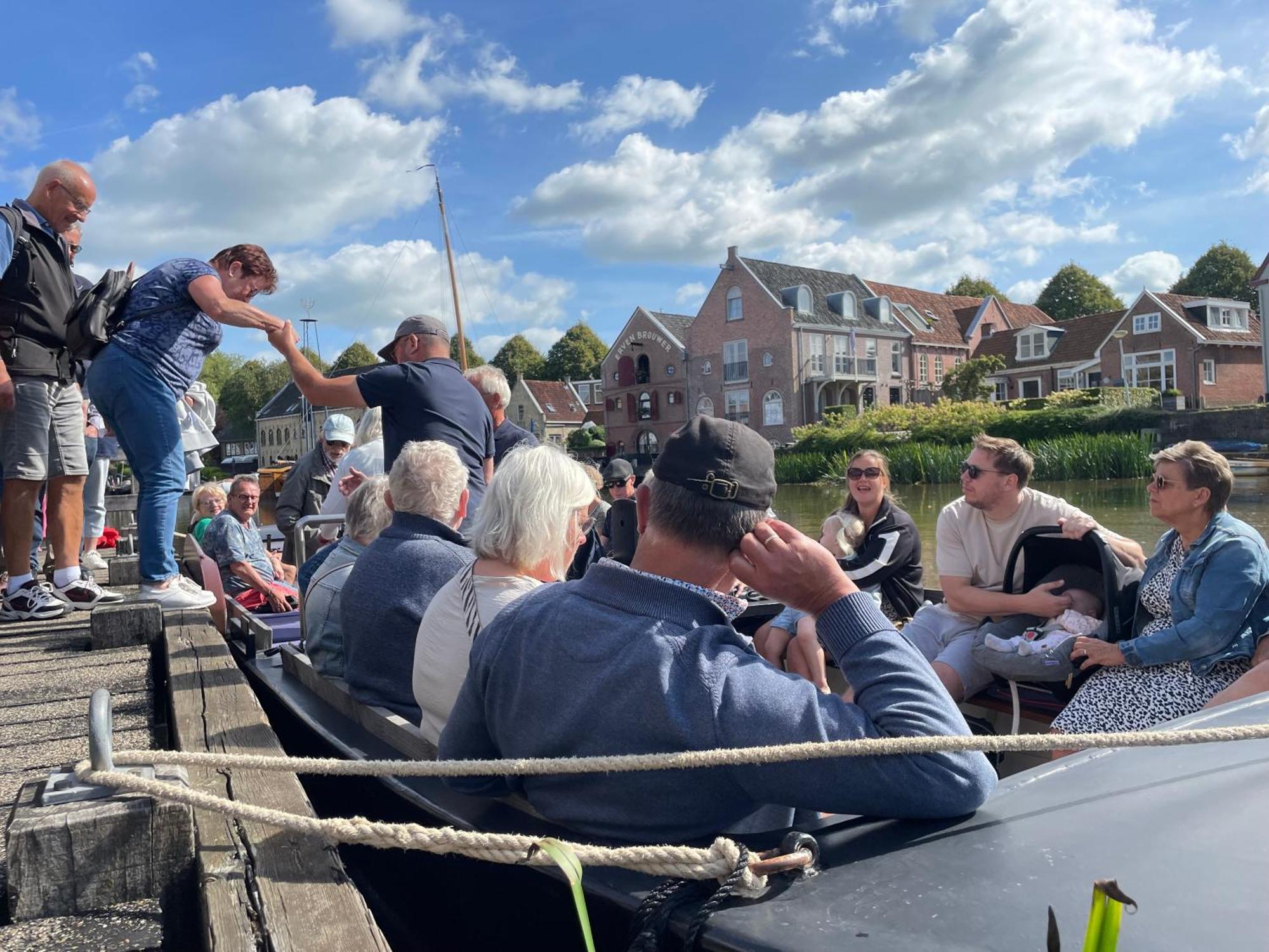 Pod Huisje Met Hottub Dokkum Buitenkant foto