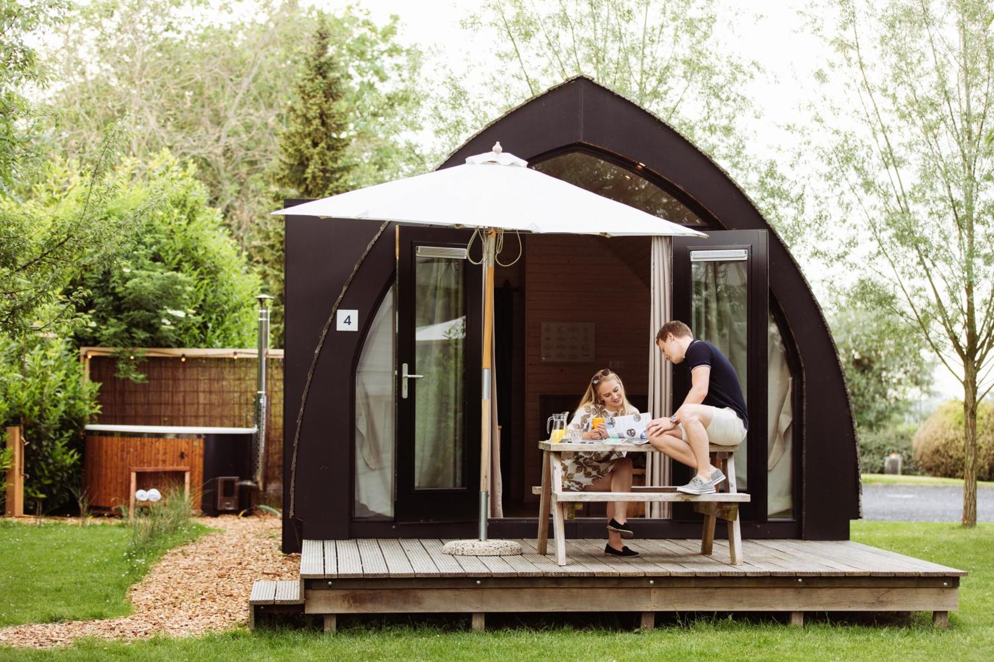 Pod Huisje Met Hottub Dokkum Buitenkant foto